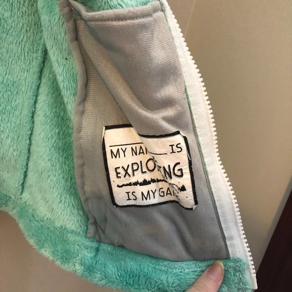 The North Face Girls' Fleece Coat | Mint Full Zip  Youth Jacket - Picture 6 of 6